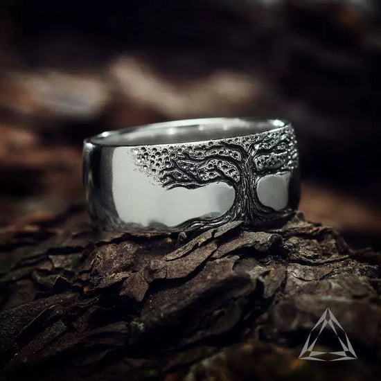 Eenvoudige Retro Gesneden Levensboom Ring